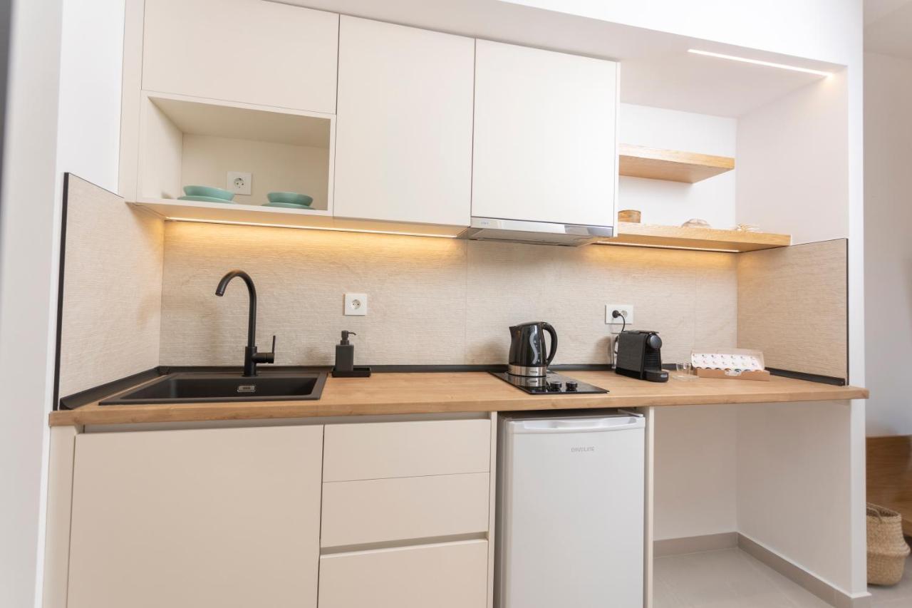 Anastasia Apartments Ханиоти Екстериор снимка