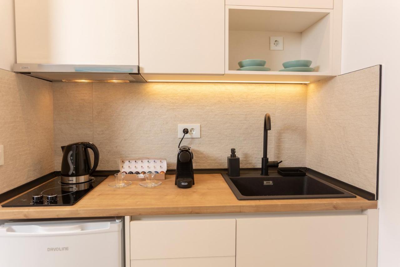 Anastasia Apartments Ханиоти Екстериор снимка