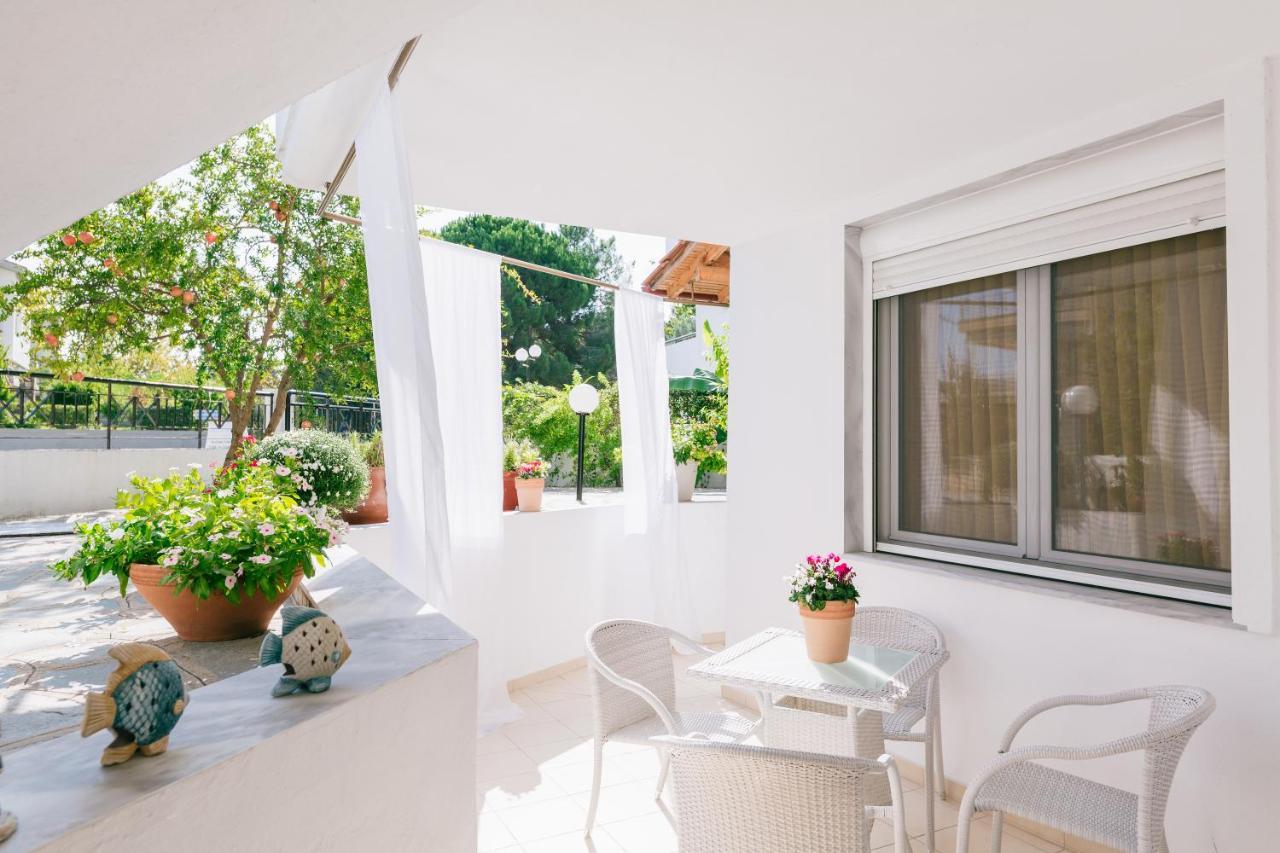 Anastasia Apartments Ханиоти Екстериор снимка